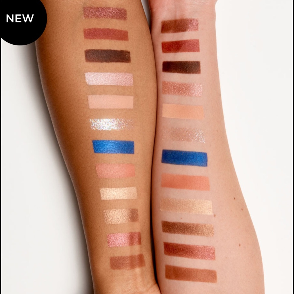 PUR Out Of The Blue Light Up Eyeshadow Palette - Picture 6 of 9